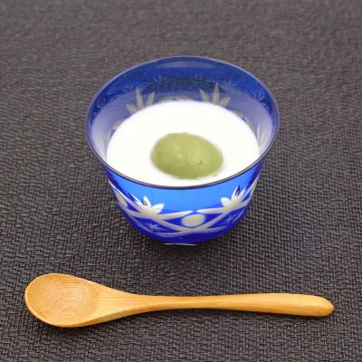 ヨーグルトに添えて